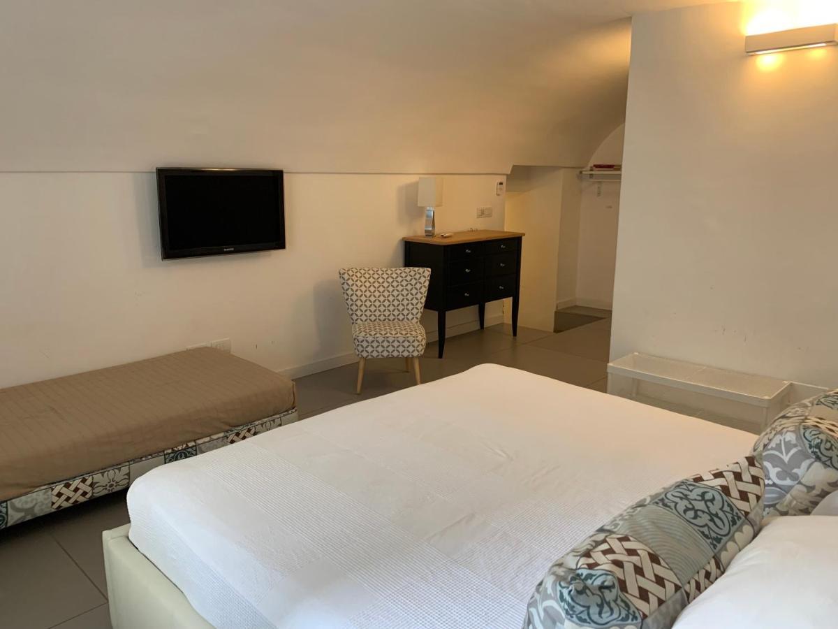 A Casa Di Anna Bed & Breakfast Napoli Ngoại thất bức ảnh
