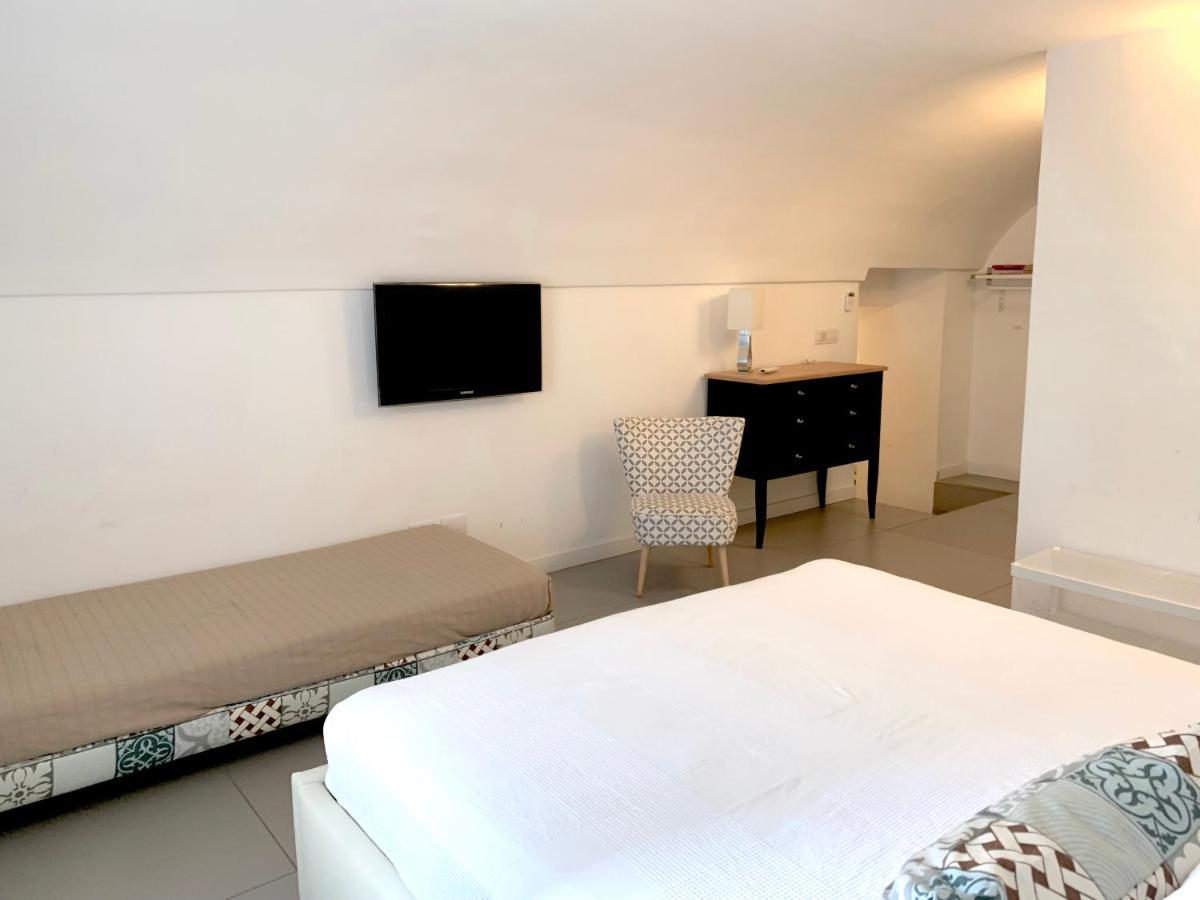 A Casa Di Anna Bed & Breakfast Napoli Ngoại thất bức ảnh